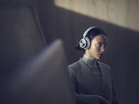 Sluchátka Bang & Olufsen Portal PlayStation/PC šedá

 obrázek produktu 8 z 11