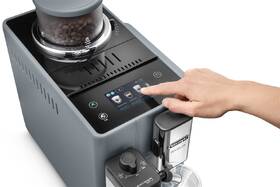 Automatický kávovar De'Longhi EXAM 440.55.G šedý

 obrázek produktu 3 z 17