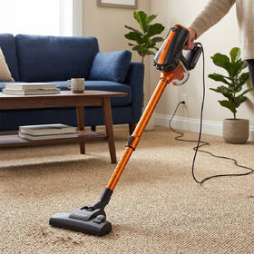 Tyčový vysavač Techwood TAS6105 černý/oranžový

 obrázek produktu 2 z 8