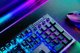 Klávesnice Razer BlackWidow V4 (Yellow Switch) US layout černá

 obrázek produktu 11 z 12