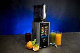 Odšťavňovač Concept LO7300 nerez/tmavě šedý

 obrázek produktu 14 z 25