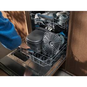 Fritéza horkovzdušná Electrolux EAF7SB černá barva
