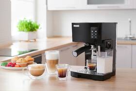 Pákový kávovar Sencor SES 4050SS-EUE3 

 obrázek produktu 10 z 10