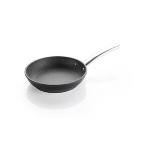 Pánev Tescoma 20 cm 

 obrázek produktu 1 z 4