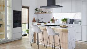 Mikrovlnná trouba Amica AMMB34E2GB černá barva
