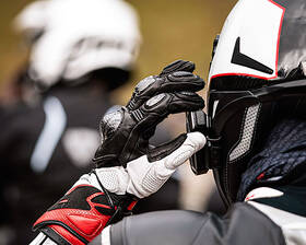 Handsfree SENA 50R, dosah 2 km, sada 2 jednotek 

 obrázek produktu 4 z 4