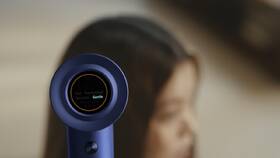 Fén Philips BHD839/00 ThermoShield Advanced modrý

 obrázek produktu 9 z 17