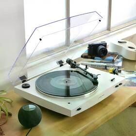 Gramofon Audio-technica AT-LP3XBT bílý

 obrázek produktu 4 z 5