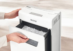 Skartovač Leitz IQ Protect 8X P4 

 obrázek produktu 9 z 10