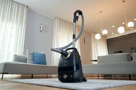 Podlahový vysavač Hoover HE410P 011 černý/béžový

 obrázek produktu 12 z 30
