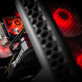 Herní počítač Lynx Challenger Ryzen 7 černý

 obrázek produktu 7 z 7