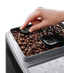 Espresso De'Longhi ECAM 250.31 SB černé/stříbrné

 obrázek produktu 4 z 10