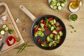 Pánev WOK Tefal G2541953, 28 cm 

 obrázek produktu 5 z 11