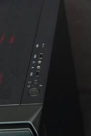 Herní počítač HAL3000 Alfa Gamer Elite Ti černý

 obrázek produktu 14 z 15
