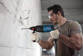 Kladivo Bosch Professional GBH 240 

 obrázek produktu 4 z 6