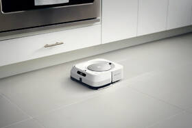 Robotický mop iRobot Braava jet m6 
