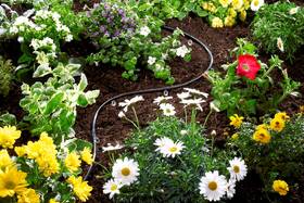 Hadice kapací Gardena MicroDrip System 4,6 mm, 15 m 

 obrázek produktu 4 z 5