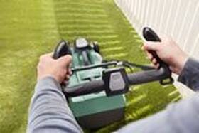 Sekačka Bosch CityMower 18-300 0.600.8B9.A00 (bez baterie) 

 obrázek produktu 2 z 4