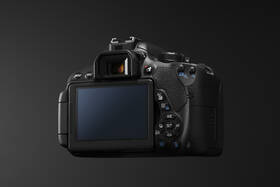 Digitální fotoaparát Canon 700D + EF-S 18-55 DC černý

 obrázek produktu 8 z 15