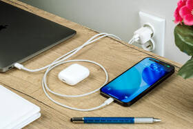 Nabíječka do sítě ERPOWER Dual mini GaN 45W 2xUSB-C bílá

 obrázek produktu 3 z 5