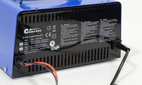 Nabíječka autobaterií Compass 8 Amp 6/12 V 

 obrázek produktu 3 z 6