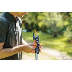Nůžky zahradní Fiskars A000016656 UPX82 

 obrázek produktu 7 z 7