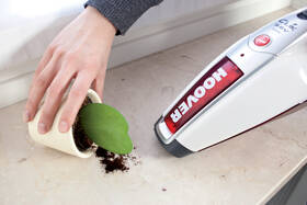 Akumulátorový vysavač Hoover SC96DWR4 011 bílý/červený

 obrázek produktu 7 z 14