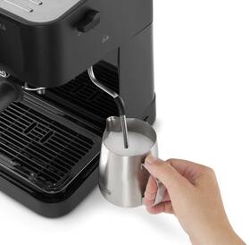 Pákový kávovar De'Longhi EC 230.BK černý

 obrázek produktu 4 z 6