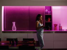 LED pásek Philips LightStrip Plus, 2m, White and Color Ambiance + Hue bridge 

 obrázek produktu 9 z 12
