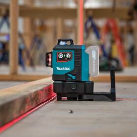 Křížový laser Makita SK700D (bez baterie) 

 obrázek produktu 5 z 6