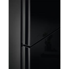 Chladnička s mrazničkou Electrolux LNT7ME36K2 černá

 obrázek produktu 8 z 11