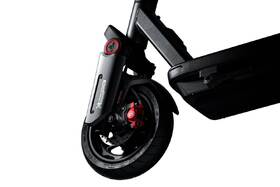 Elektrická koloběžka Segway MAX G3 E antracitová barva
