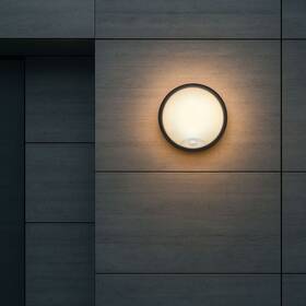 Venkovní svítidlo Solight se senzorem, 3 CCT,  15/18/20W, 1800lm, 22cm, 2v1 černé/bílé

 obrázek produktu 4 z 6