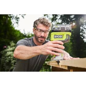 Frézka horní Ryobi RTR18-0 (bez baterie) 

 obrázek produktu 1 z 4