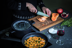 Nůž Fiskars velký kuchařský, 20 cm 

 obrázek produktu 4 z 4