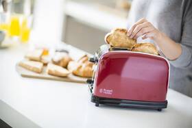 Topinkovač RUSSELL HOBBS 23330-56 Colours Red 

 obrázek produktu 10 z 13