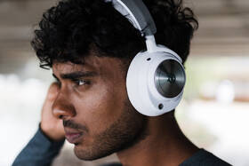 Headset SteelSeries Arctis Nova Pro Wireless P bílý

 obrázek produktu 16 z 18