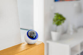 IP kamera XtendLan OKO 2 Tuya bílá barva

