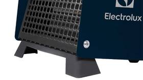 Teplovzdušný ventilátor Electrolux EIFH/C-3 EEC modrý

 obrázek produktu 2 z 5