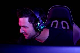 Headset JBL Quantum 810 černý

 obrázek produktu 8 z 9