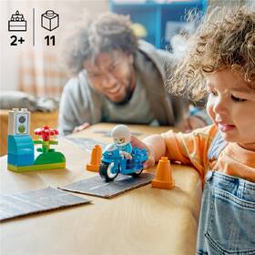 Stavebnice LEGO® DUPLO® 10471 Modrá policejní motorka 

 obrázek produktu 7 z 9
