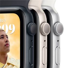 Chytré hodinky Apple Watch SE 2022 GPS 40mm pouzdro ze stříbrného hliníku - bílý sportovní řemínek 

 obrázek produktu 2 z 7