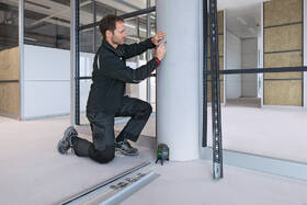 Křížový laser Bosch Professional Professional GCL 2-15 G 

 obrázek produktu 7 z 7