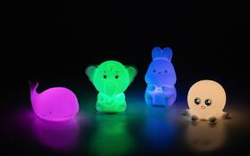 Stolní lampička Rabalux Lightimals 76042 bílá

 obrázek produktu 9 z 9
