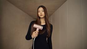 Fén Philips BHD837/10 ThermoShield Advanced rose gold

 obrázek produktu 17 z 19