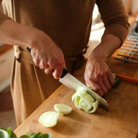 Nůž SANTOKU Fiskars 17 cm 

 obrázek produktu 2 z 2