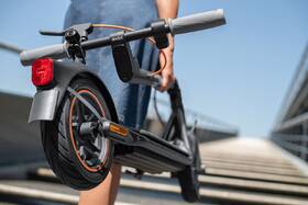 Elektrická koloběžka Ninebot by Segway Kickscooter F40E 

 obrázek produktu 22 z 22