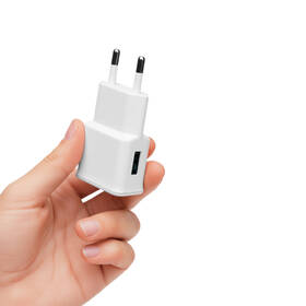 Nabíječka do sítě WG 1xUSB, QC 3.0 + Lightning kabel bílá

 obrázek produktu 3 z 4