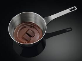Indukční varná deska Electrolux EIS62443 černá

 obrázek produktu 3 z 7