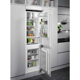Chladnička s mrazničkou AEG SCE818E8MF bílá

 obrázek produktu 7 z 9
